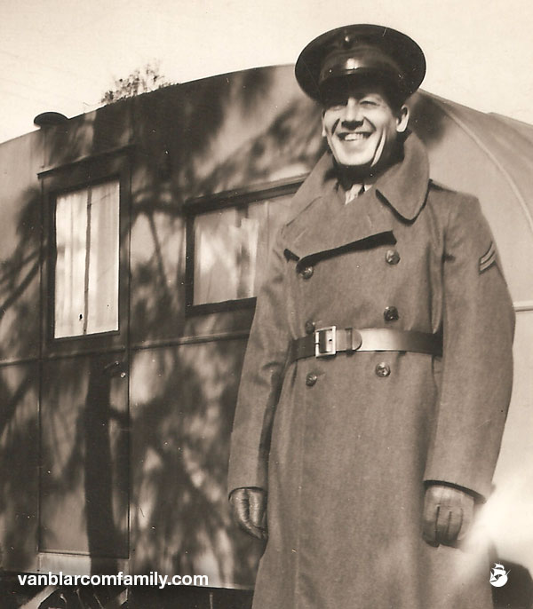 George Milton  Graef: Camp Lejeune 1943